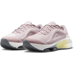 W NIKE VERSAIR