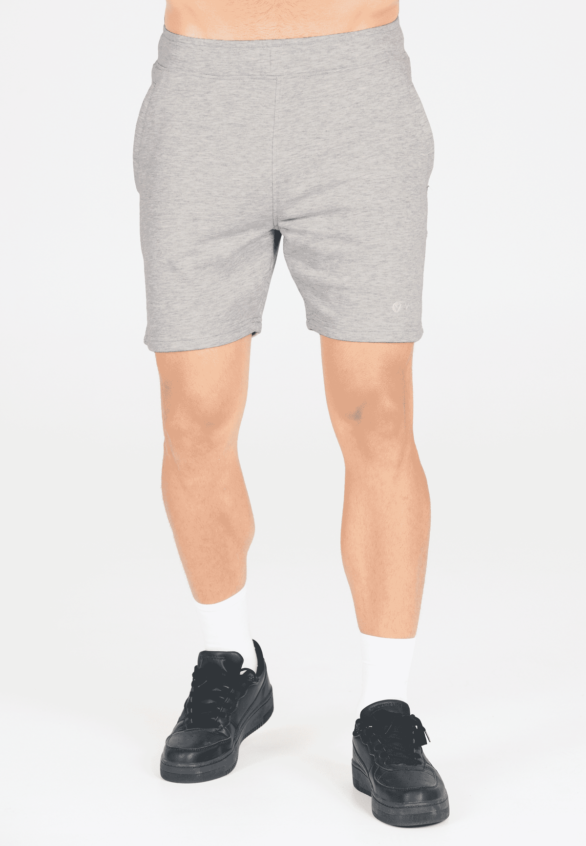 VIRTUS Kayden M Sweat Shorts