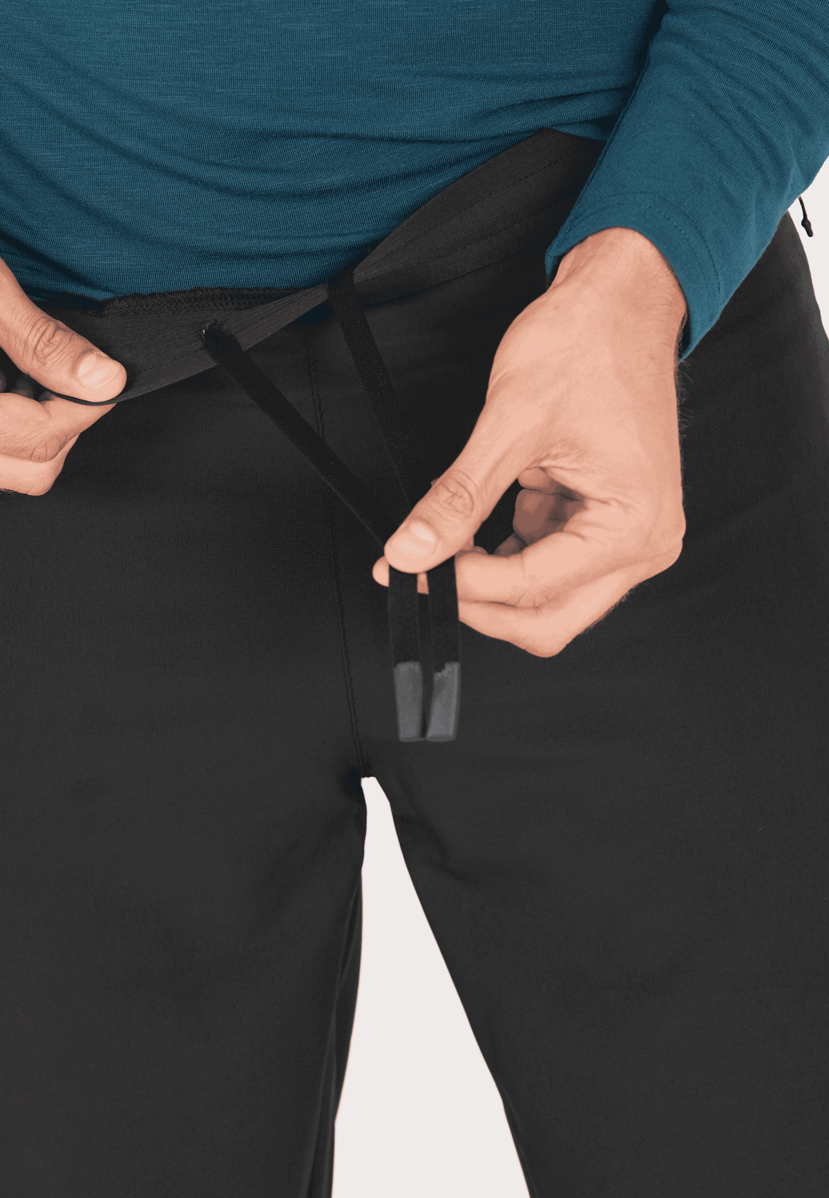 VIRTUS Mack M Hybrid Pants