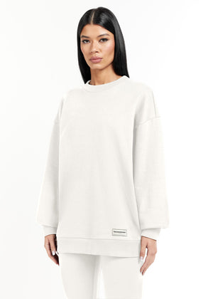 THE GIVING MOVEMENT OVERSIZED SWEATSHIRT